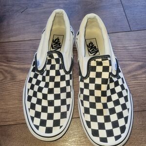 VANS Classic Slip on Shoe Black And White Checkered, Unisex Shoe 9